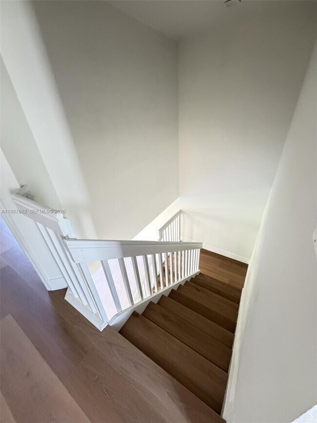 Building Photo - 20951 Vía Oleander