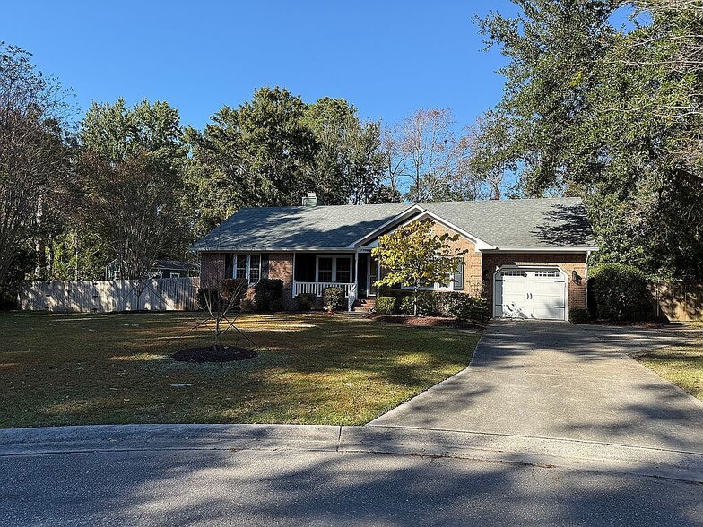 Primary Photo - 7303 Flintrock Ct