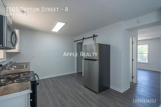 Building Photo - 1107 Dayton St