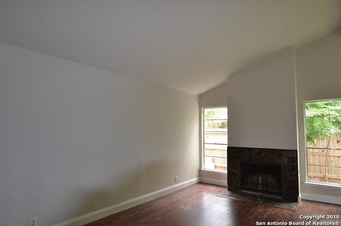 Building Photo - 6611 Woodford