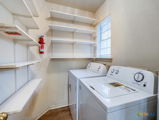 Building Photo - 510 Maricopa Dr