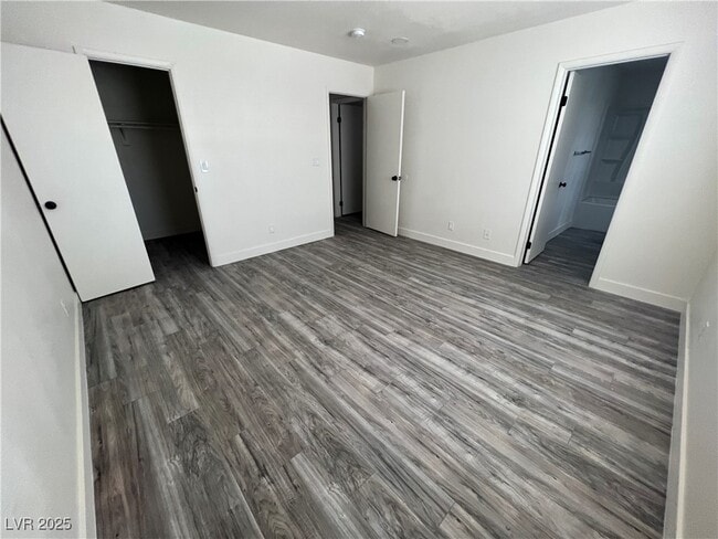 Building Photo - 2805 Willow Wind