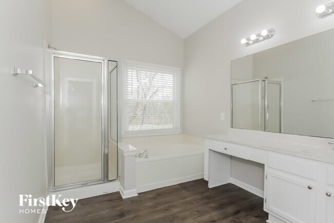 Building Photo - 8616 Walsham Dr