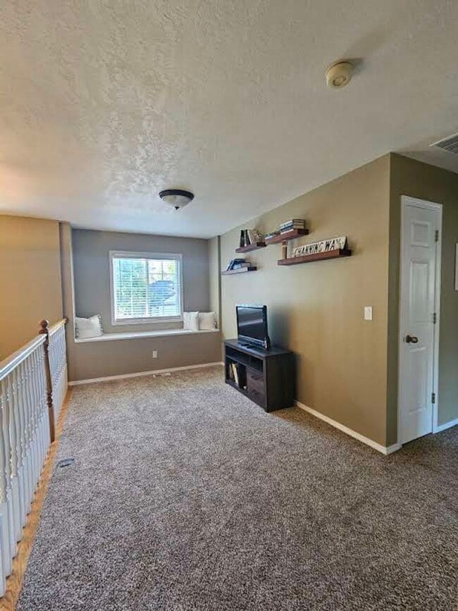 Building Photo - Short term lease - Eagle Idaho