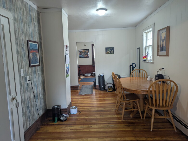 Building Photo - 119 Hammett Ave