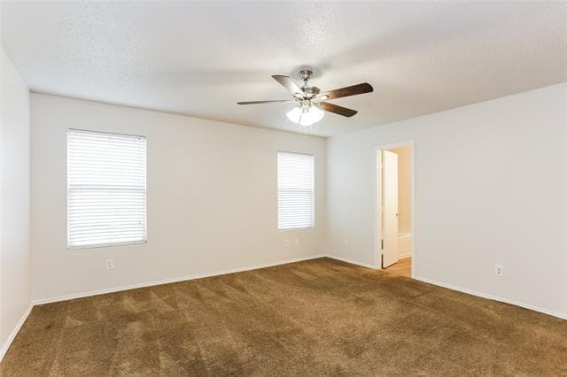 Building Photo - 6816 Meadow Way Ln