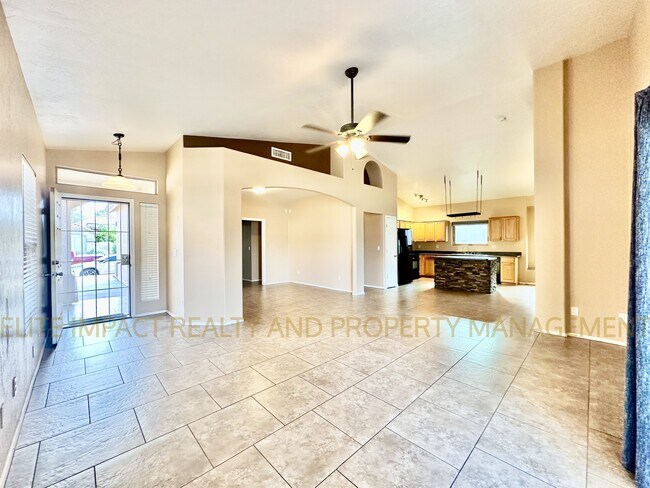 Building Photo - 8999 E Marci Lynne Way
