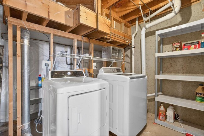 Building Photo - 3BR Townhome in Russett | 3 Levels | Walkout Basement + Deck | $2,400/mo** Beautiful 3-level town...