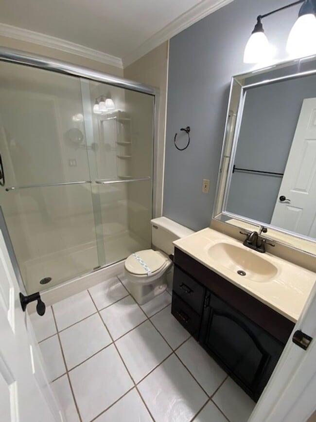 Building Photo - Charming 2-Bedroom Townhome in Glades Community!