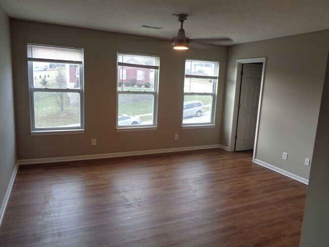 Building Photo - 3490 Hader Ave 4BR/2.5BA (Cincinnati)