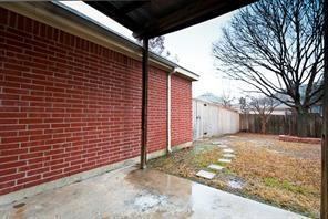 Building Photo - 5909 White Pine Dr
