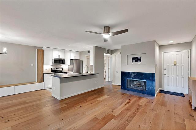 Building Photo - 2535 Wedglea Dr