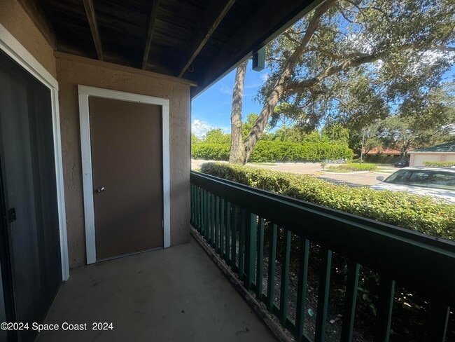 Building Photo - 7667 N Wickham Rd
