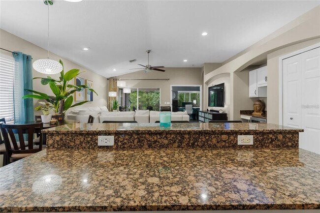 Building Photo - 25354 Geddy Dr