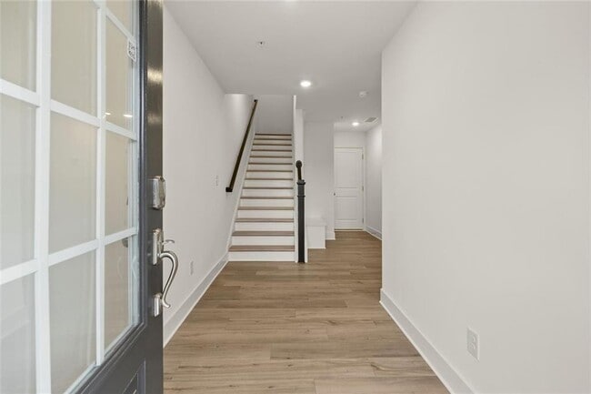 Building Photo - 104 Agnew Wy