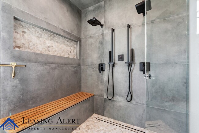 Building Photo - 28852 N Iron Village Dr