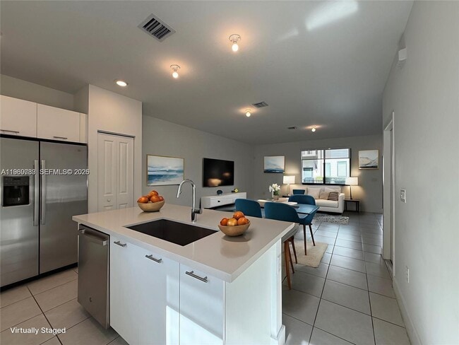 Building Photo - 4654 NW 83rd Pkwy