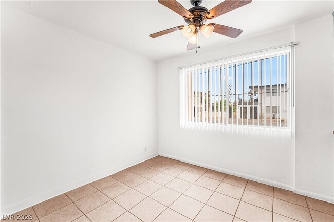 Building Photo - 3204 N Michael Way