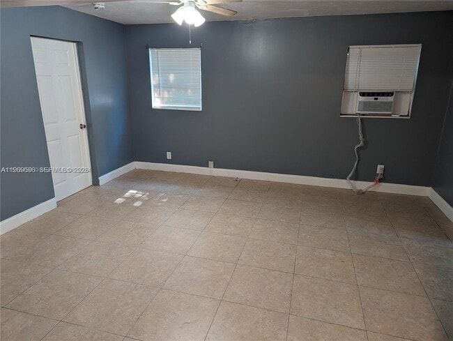 Building Photo - 5820 NW 14th Ct