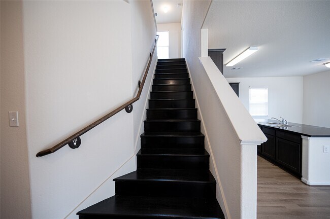 Building Photo - 10730 Nathaniel Valley Path