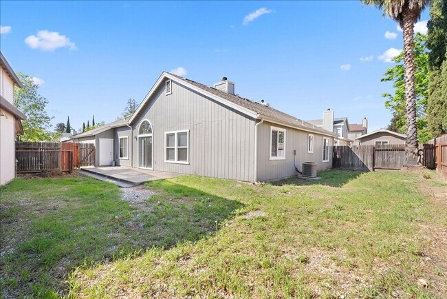 Building Photo - 4541 Country Run Way