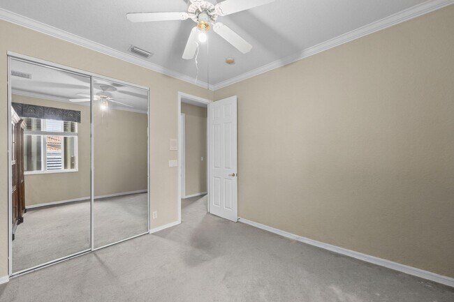Building Photo - 4461 Mariners Cove Dr