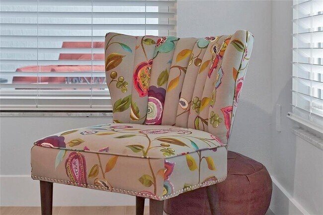 Building Photo - 7705 Apple Tree Cir