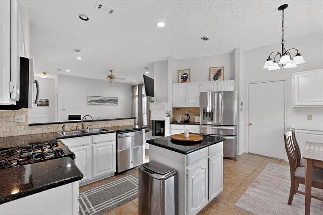 Building Photo - 743 Pulitzer Ln