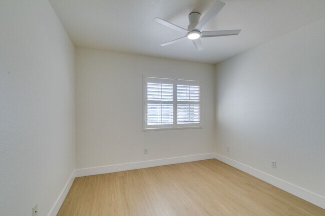 Building Photo - Fabulous Southern Highlands Property