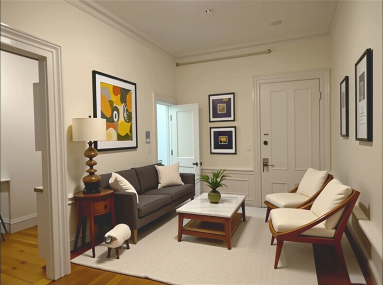 Primary Photo - 92 Charles St