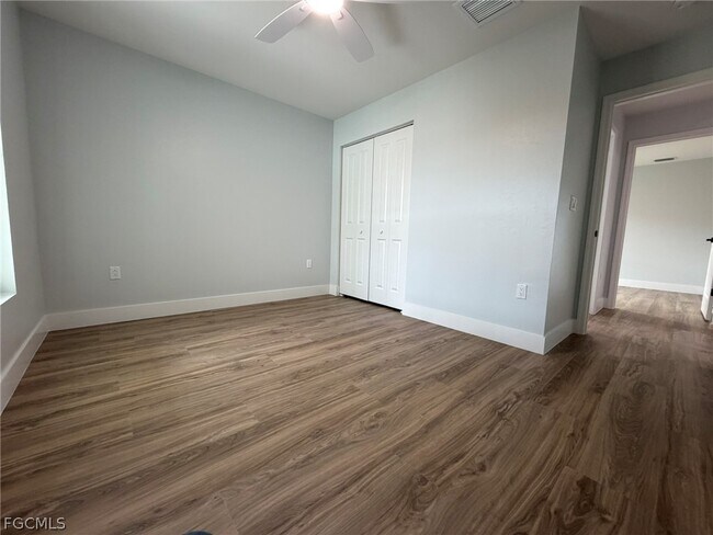 Building Photo - 1144-1146 SW 47th Terrace