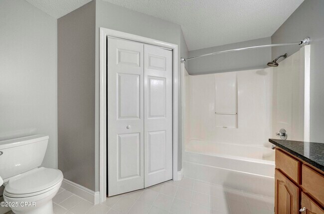 Building Photo - 6301 Lake Joanna Cir