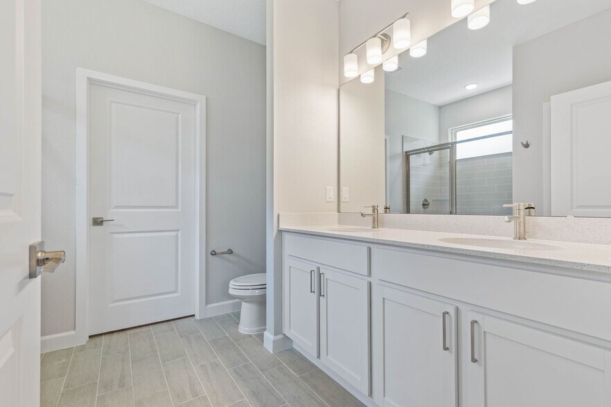 Building Photo - 3162 Fergus St