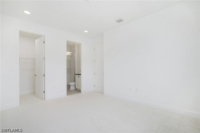Building Photo - 20195 Ainsley St