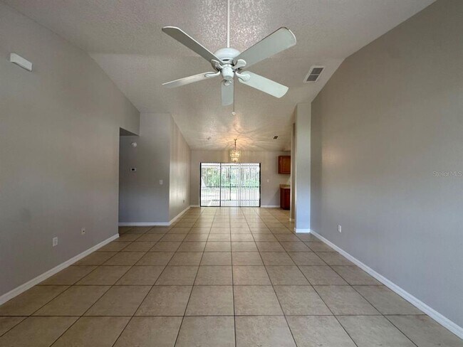 Building Photo - 661 N Delmonte Ct