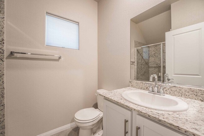 Building Photo - Stunning 5 Bedroom home in Henderson!