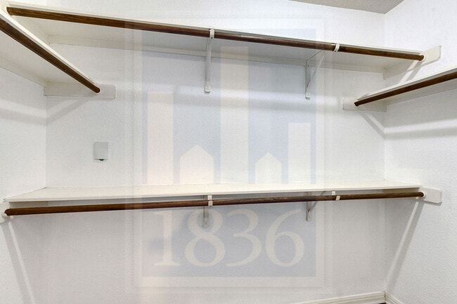 Building Photo - 4622 Credo Lane