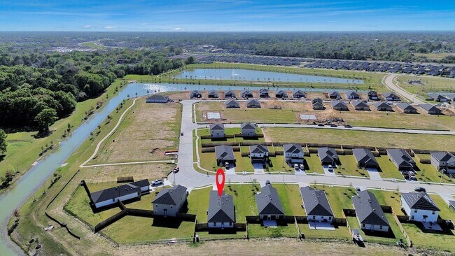 Building Photo - 1027 Bluegill Ln