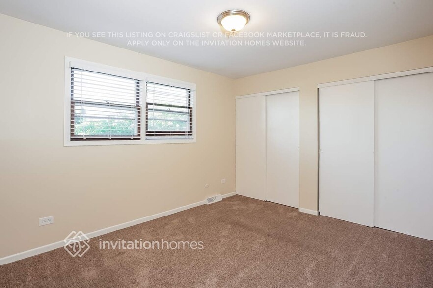 Building Photo - 6215 Sunflower Dr