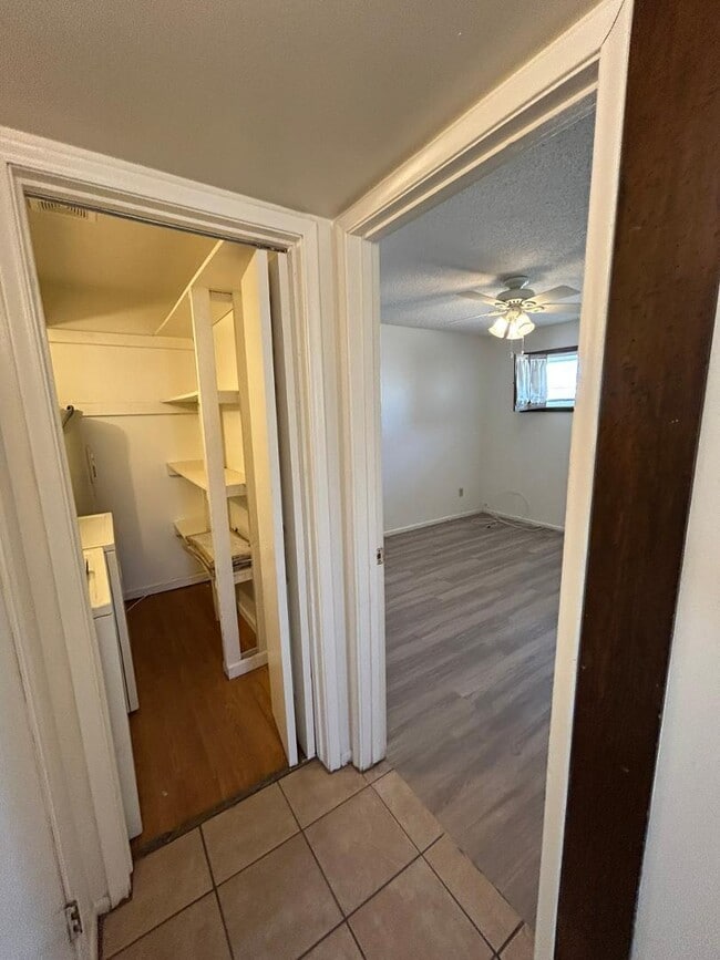 Building Photo - 1851 E University Dr