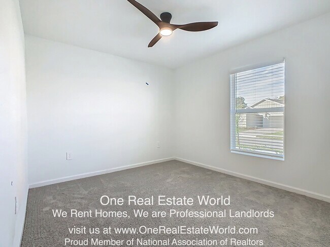 Building Photo - 5151 Bridgehaven Rd