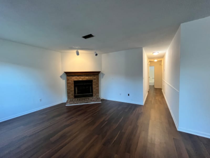 Building Photo - 1334 Bellshire Terrace Dr