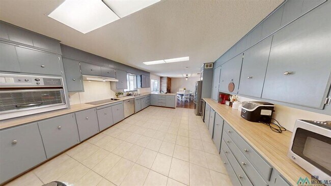 Building Photo - 1317 Piedmont Dr