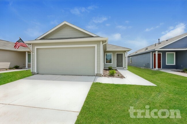 Building Photo - 807 Ponderosa Ln