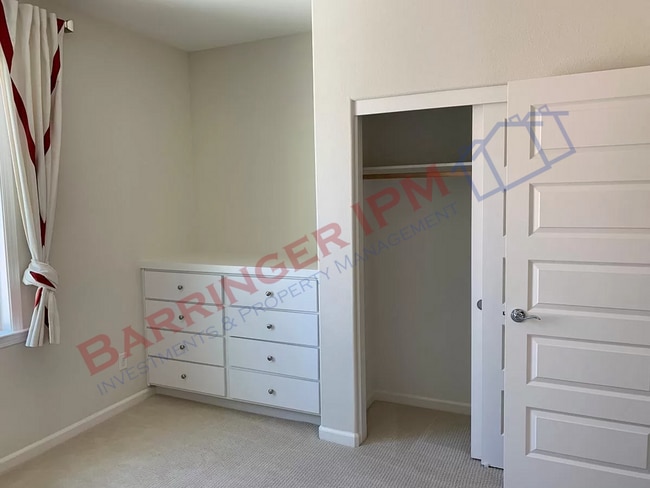 Building Photo - House is occupied *DO NOT DISTURB TENANTS* Call office with any questions