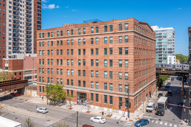 Building Photo - Carriage House Lofts