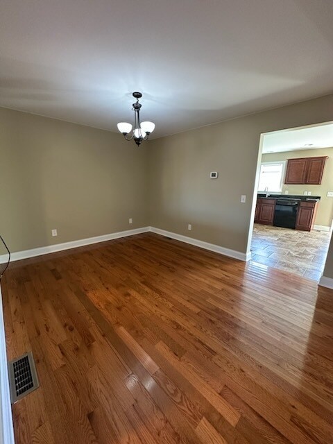 Building Photo - 162 Cortland Dr