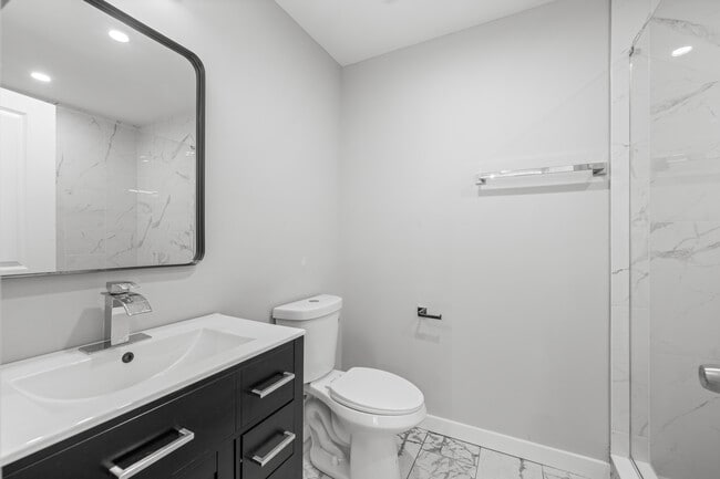 Building Photo - 80 Windsor Ave