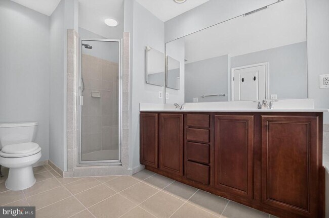 Building Photo - 43278 Sunderleigh Square