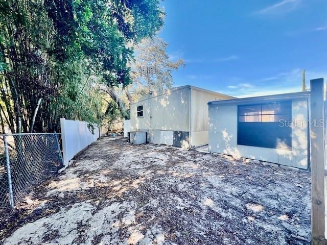 Building Photo - 1216 Liveoak Pkwy